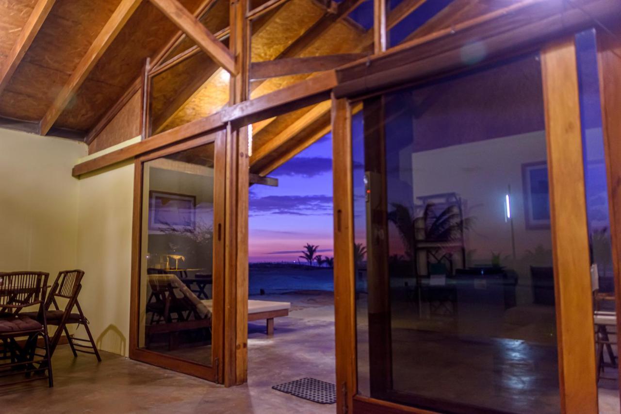 Wallac Bungalows กาโนอาส เด ปุนตาซัล ภายนอก รูปภาพ