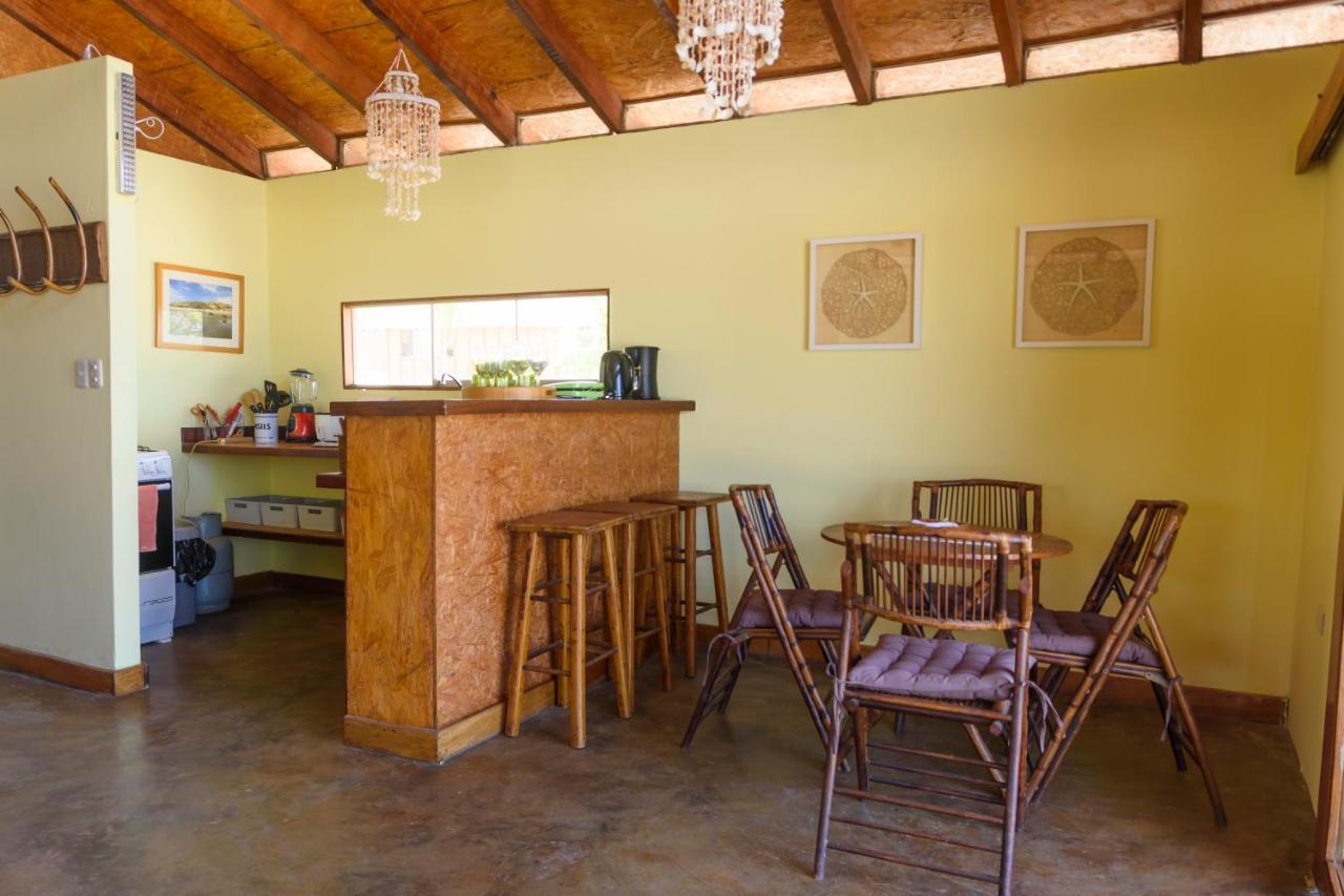 Wallac Bungalows กาโนอาส เด ปุนตาซัล ภายนอก รูปภาพ